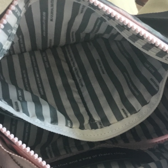 Lululemon Wamo Camo Go Lightly Bag - Picture 12 of 16